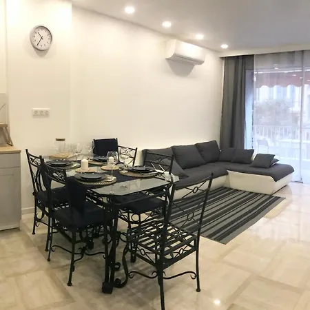 Apartment New Luxe Apartment Le Flore Nice Fleurs 8 Nice